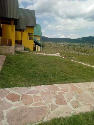 Апартаменты Apartman Žabljak Жабляк Апартаменты с видом на горы-23